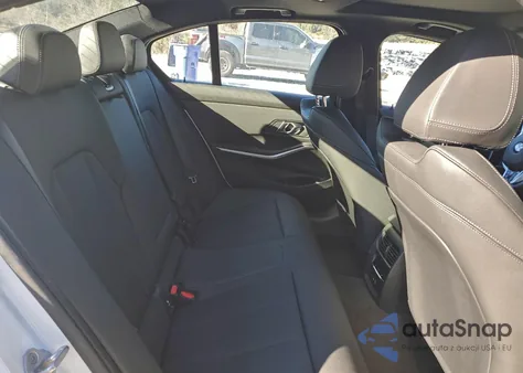 2025 BMW 330 Xi z USA, uszkodzony, nr VIN WBA23LA00SFV35195